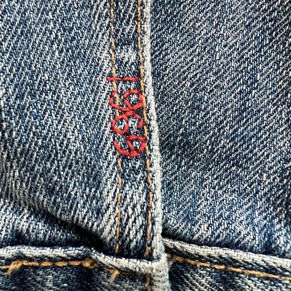 Gap 1969 Women’s Distressed Tucker Denim Jacket 100% Cotton Fall ‘06 Size Small - Picture 2 of 11